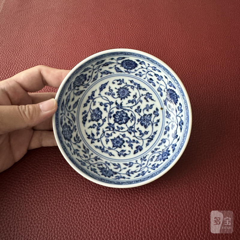 清雍正 青花缠枝花卉纹盘 - 图5